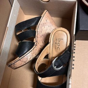 Born wedge sandal size 6 perfect condition